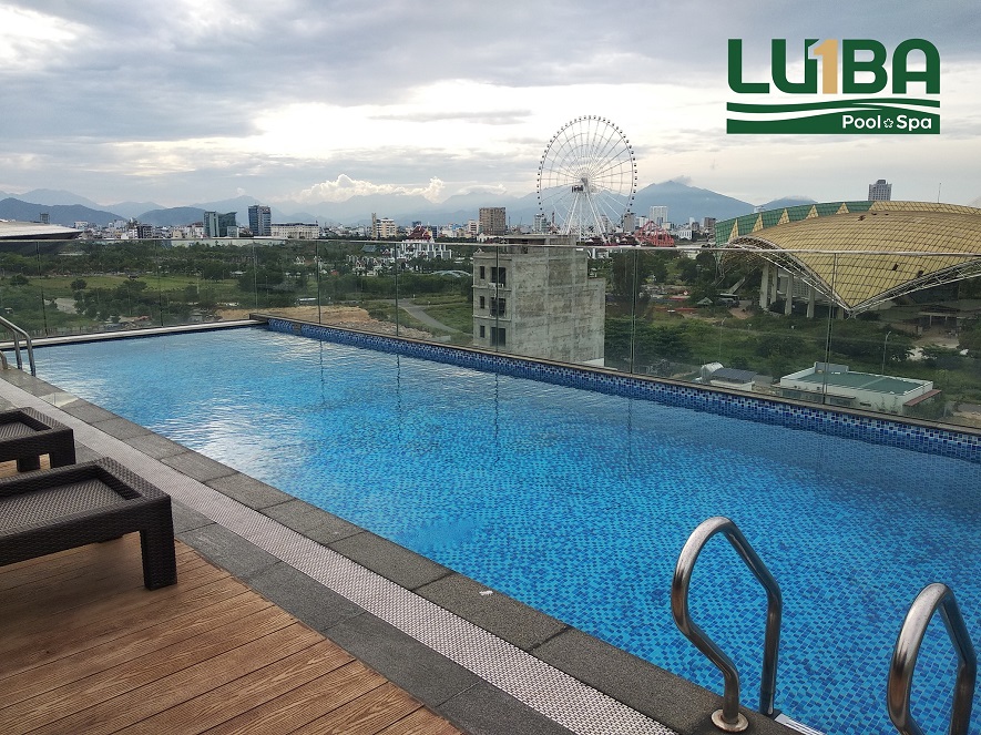 Luba Pool & Spa luôn tính toán trước độ chịu lực của tòa nhà khi thiết kế bể bơi trên sân thượng