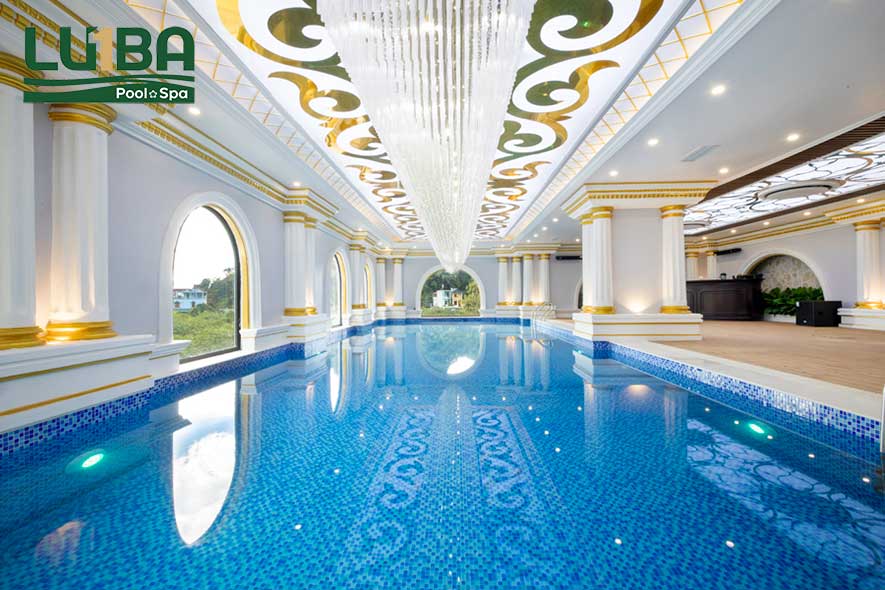 thiết kế bể bơi khách sạn trong nhà